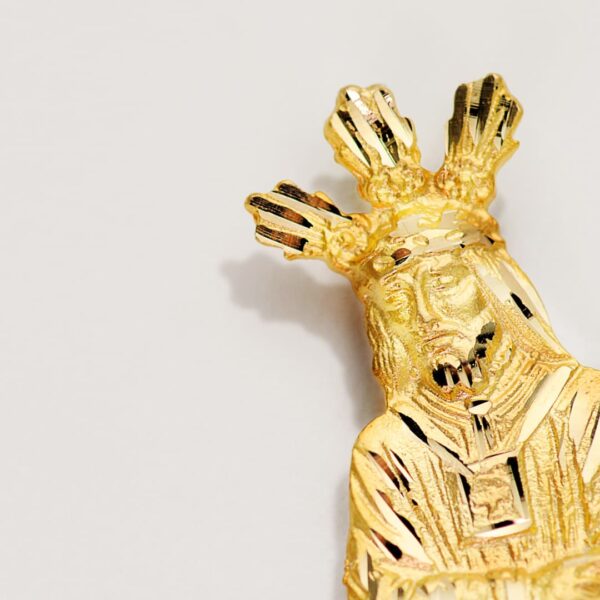 18K CRISTO CAUTIVO SILUETA 27X13 MM - Imagen 2