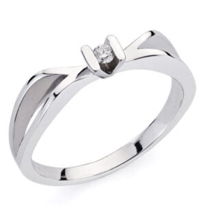 18K SORTIJA ORO BLANCO BRILLANTE. 0.046  QTS. ANCHO: 5 MM