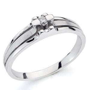 18K SORTIJA ORO BLANCO BRILLANTE. 0.042  QTS. ANCHO: 5MM