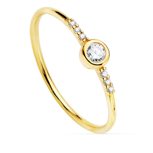 18K SORTIJA ORO AMARILLO DIAMANTES 0.140  QTS. G-VS2. DIAMANTE 3 MM Y 6 DE 1 MM