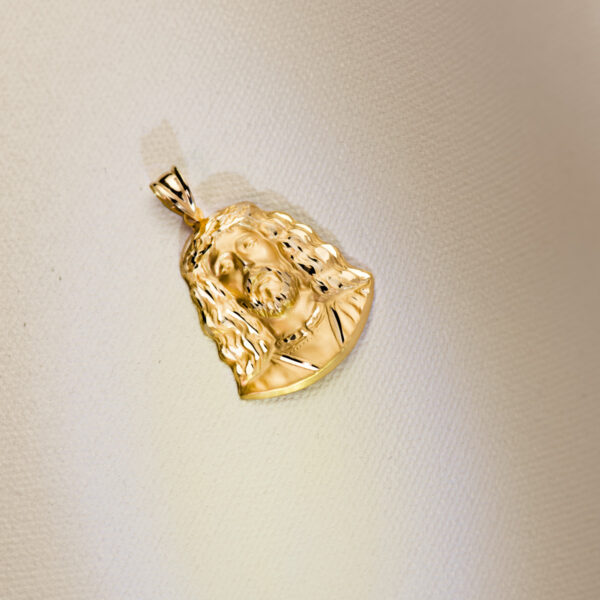18K COLGANTE CRISTO DE MEDINACELI ROSTRO. 32X25 MM - Imagen 3
