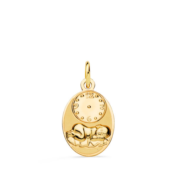18K MEDALLA OVAL NIÑO DE LA HORA CON RELOJ BRILLO Y MATE. 19 X 12 MM
